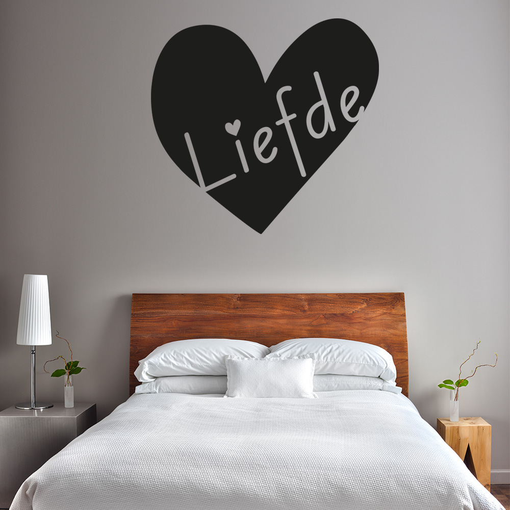 Hart muursticker met de tekst liefde